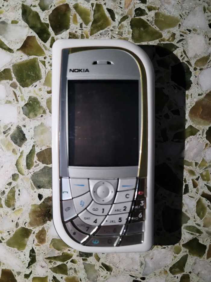 那些年我用过的诺基亚手机（3）——“柳叶刀”诺基亚7610