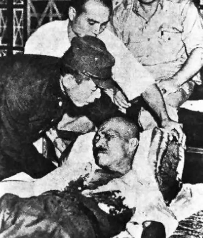 日本切腹自杀操作并不简单，侵华日军中将，切腹后15个小时才死掉